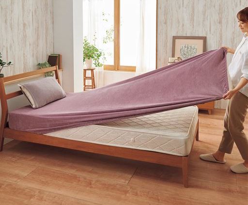 cecile-streachable-towel-mattress-cover