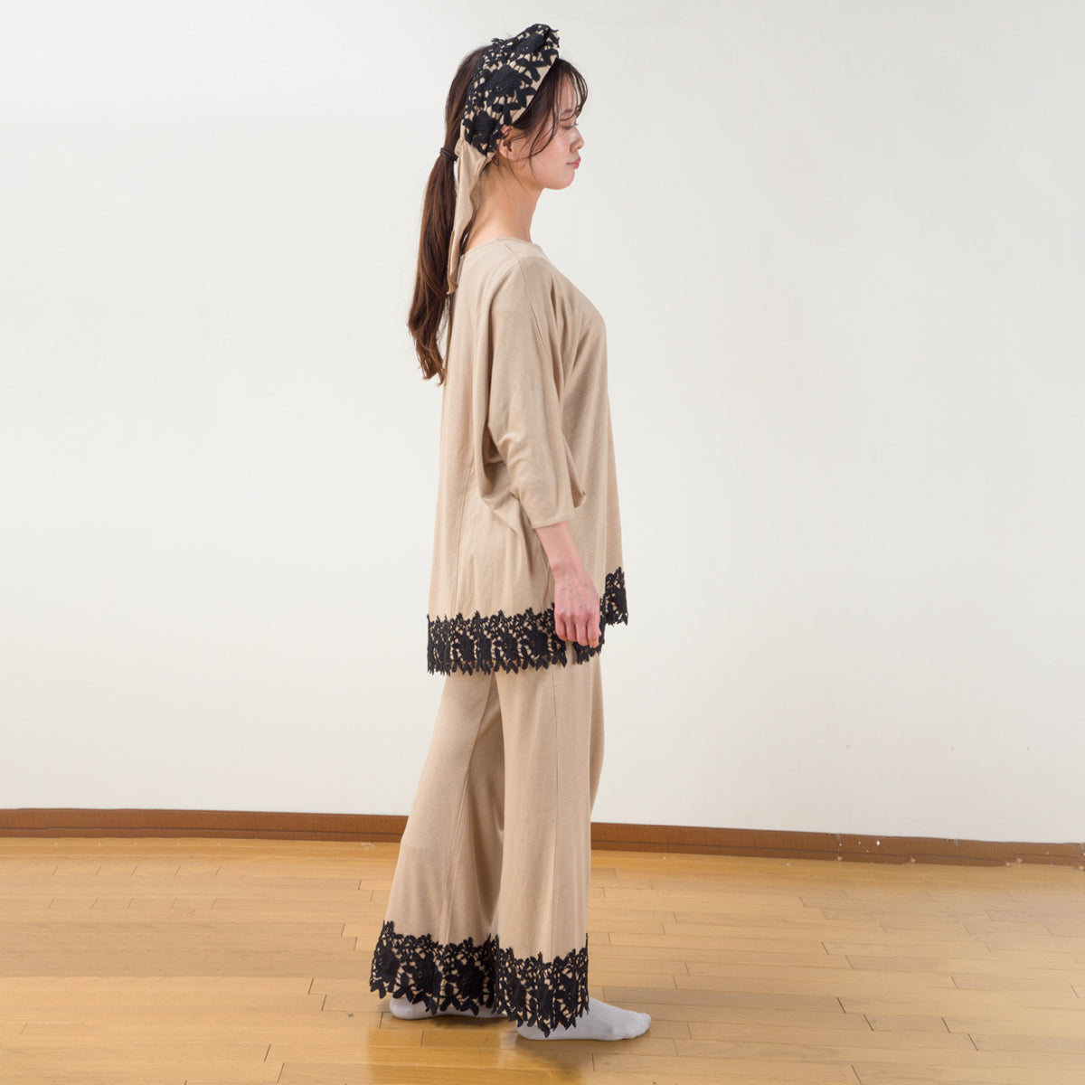 美しレースのリアルスキンパジャマ3点セット – 快眠タイムズ